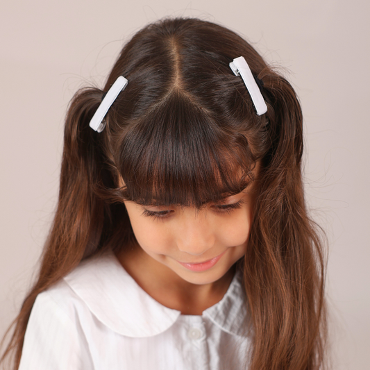 Set of 2 Velvet Hair Clips - White