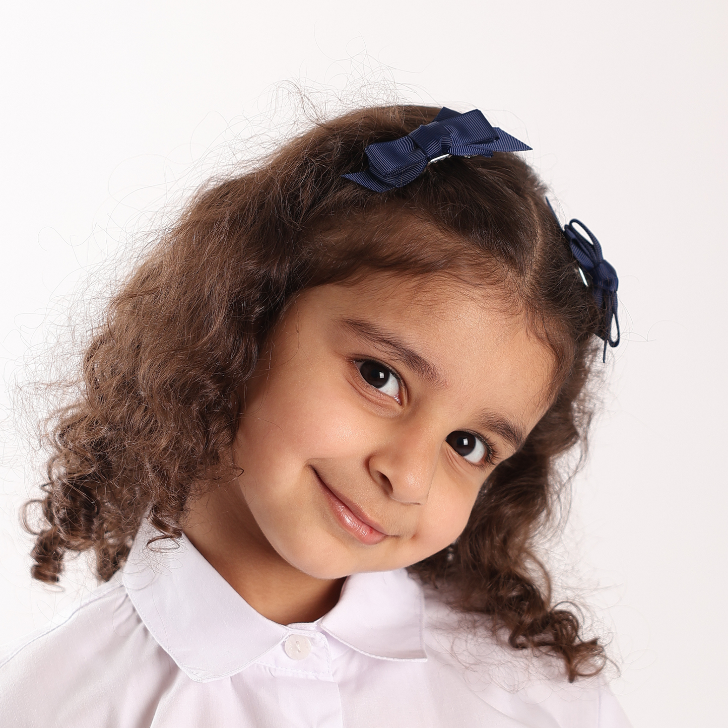 طقم من 2 مشابك شعر بفيونكة بنفخة مميزة - حجم صغير - كحلي