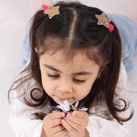 Classic Gold Glitter Star Hair Clips - Fuchsia threads