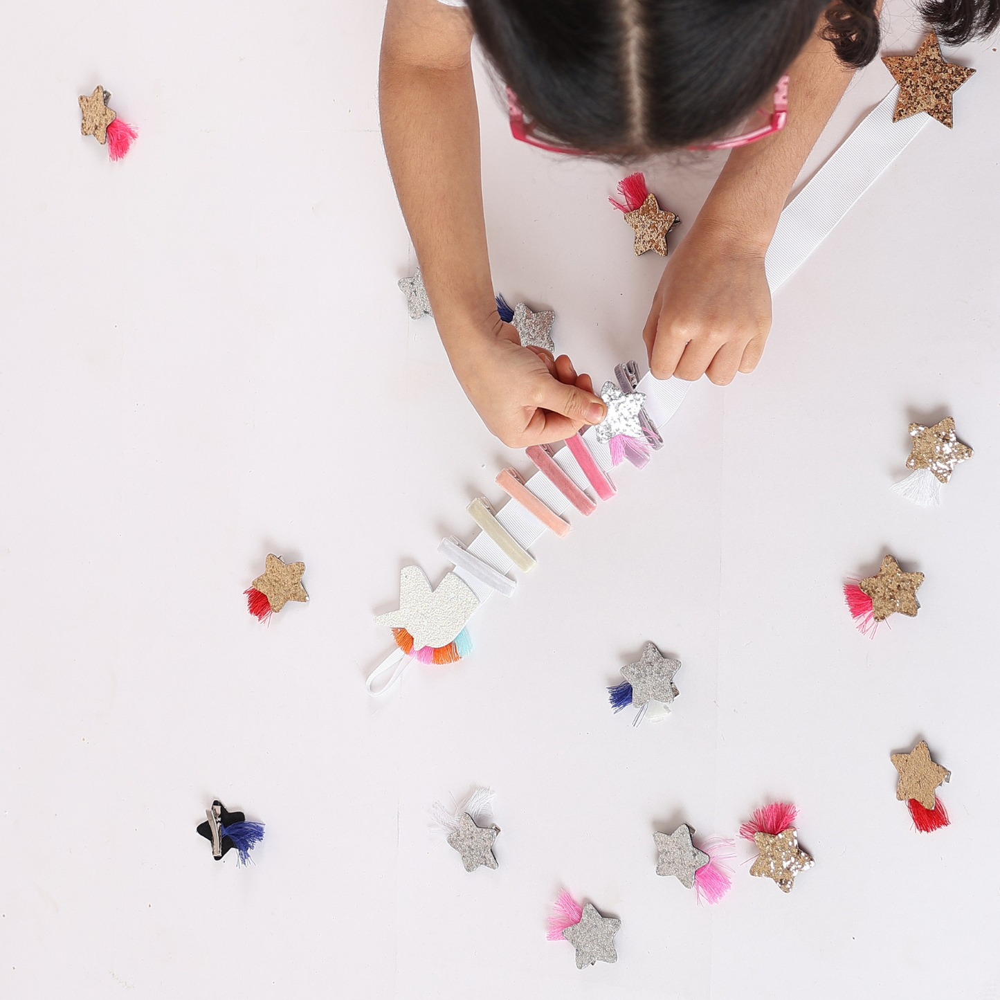 حامل مشابك شعر يونيكورن – أبيض